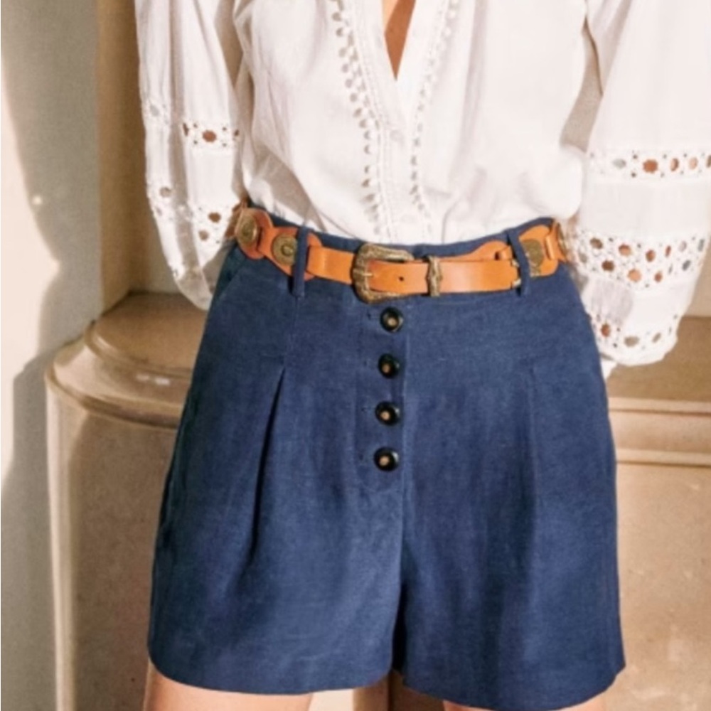 ✨Sezane Luc shorts